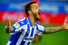 西甲联赛焦点战：毕尔巴鄂竞技帕雷德斯制胜，击败皇家贝蒂斯