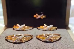 曼联连胜关键战：阿森纳与曼城挑战，英超欧冠资格争夺正酣